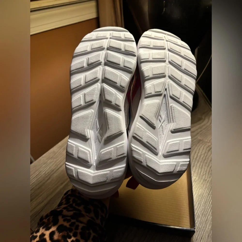 Reebok Lite Spinner Girls' Shoes in the 
